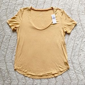 NWT American Eagle Ribbed Yellow T-Shirt